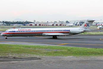 N9615W - American Airlines McDonnell Douglas MD-83