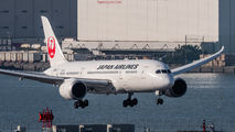 JA827J - JAL - Japan Airlines Boeing 787-8 Dreamliner aircraft