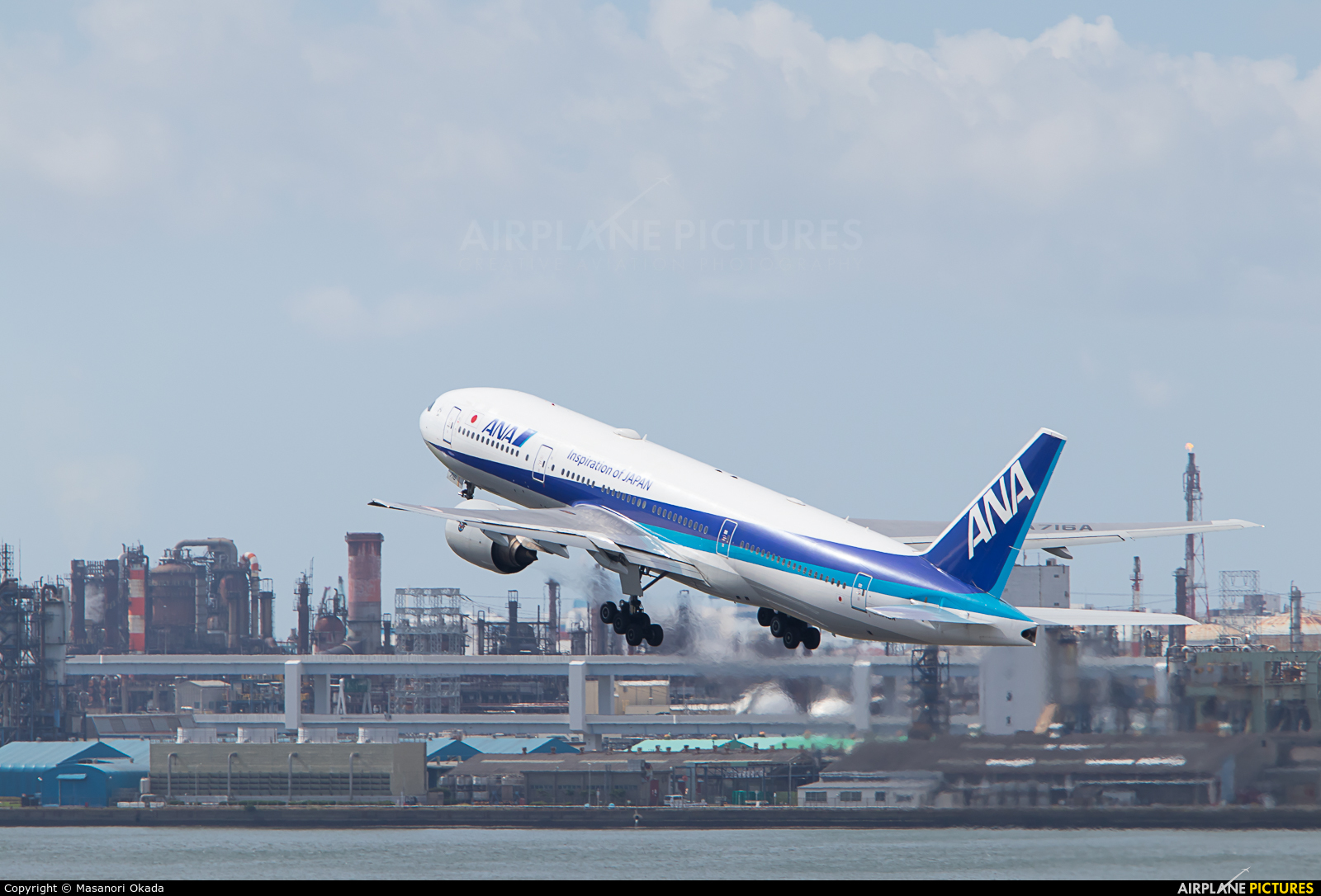 ANA - All Nippon Airways JA716A aircraft at Tokyo - Haneda Intl