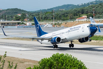 EI-GAW - Blue Panorama Airlines Boeing 737-800