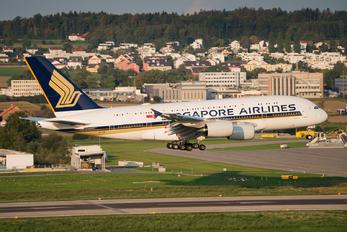 9V-SKW - Singapore Airlines Airbus A380