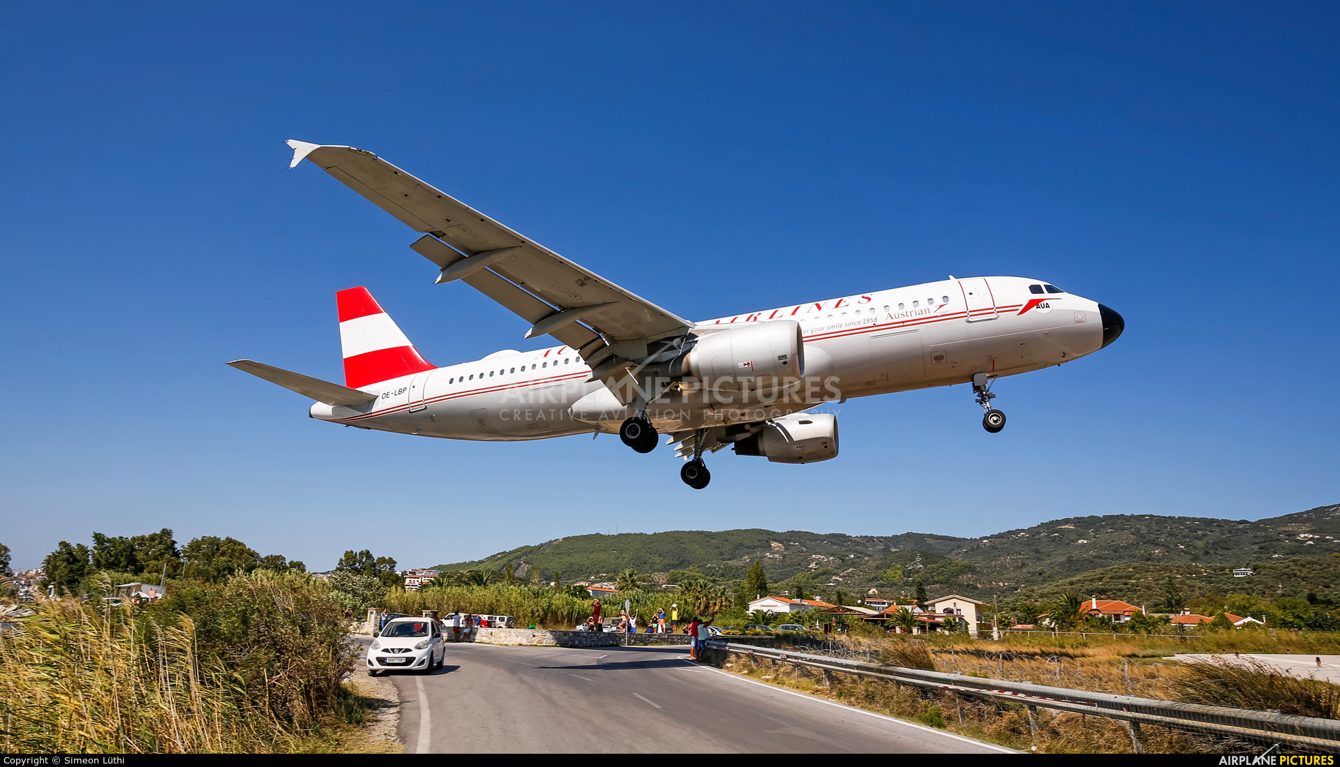 Austrian Airlines/Arrows/Tyrolean OE-LBP aircraft at Skiathos