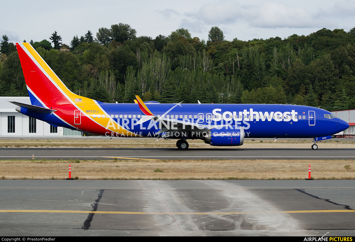 Southwest Airlines N8721J aircraft at Seattle - Boeing Field / King County Intl
