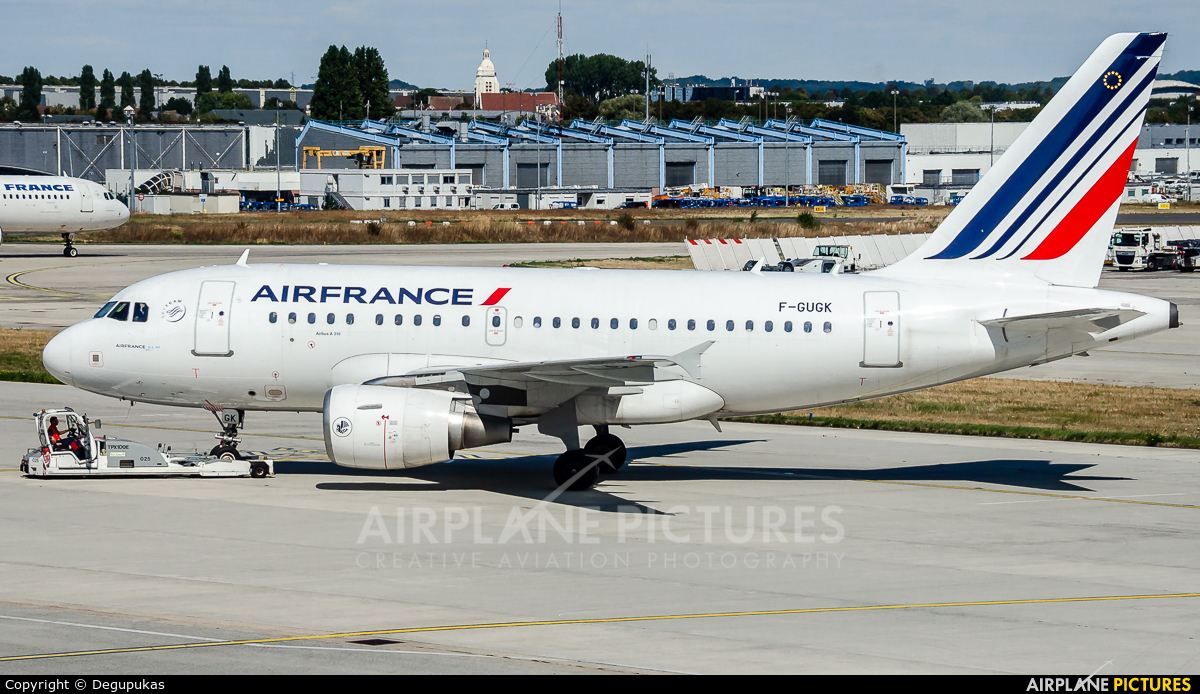 Air France F-GUGK aircraft at Paris - Charles de Gaulle