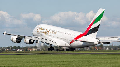 A6-EDV - Emirates Airlines Airbus A380