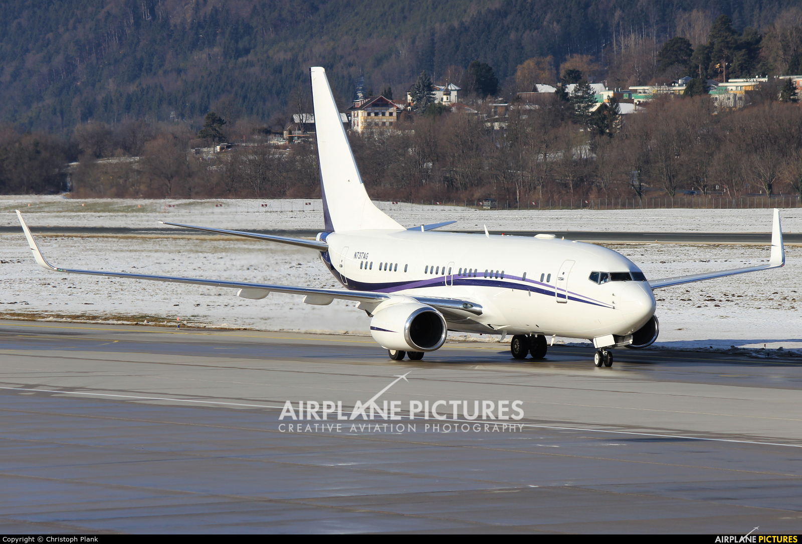 Funair Corp. N737AG aircraft at Innsbruck