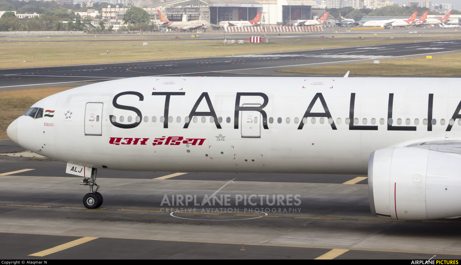 Air India VT-ALJ aircraft at Mumbai - Chhatrapati Shivaji Intl