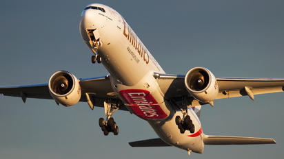A6-END - Emirates Airlines Boeing 777-300ER