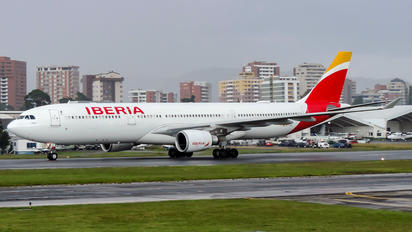 EC-LZJ - Iberia Airbus A330-300