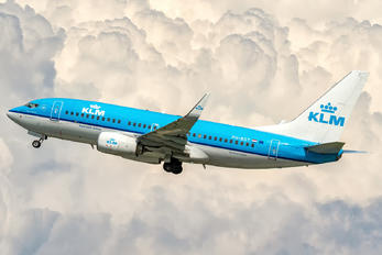 PH-BGT - KLM Boeing 737-700