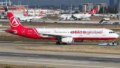 TC-AGS - Atlasglobal Airbus A321