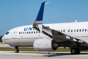 United Airlines N77518 image