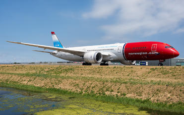 G-CKLZ - Norwegian Air UK Boeing 787-9 Dreamliner