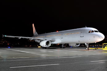 OY-RUU - Danish Air Transport Airbus A321