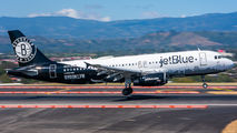 JetBlue Airways N633JB image