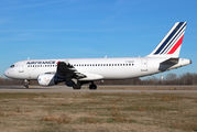 Air France G-GKXZ image