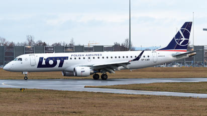 SP-LMD - LOT - Polish Airlines Embraer ERJ-190 (190-100)