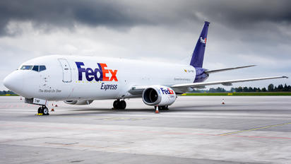 OO-TNP - FedEx Federal Express Boeing 737-400F