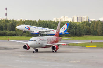 VP-BIU - Rossiya Airbus A319