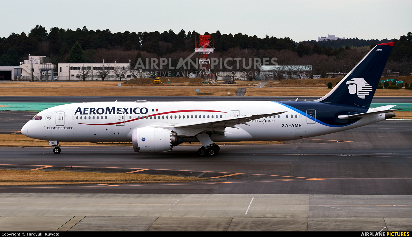 Aeromexico XA-AMR aircraft at Tokyo - Narita Intl