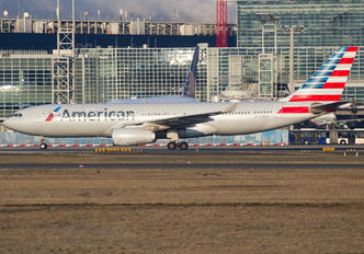 N285AY - American Airlines Airbus A330-200