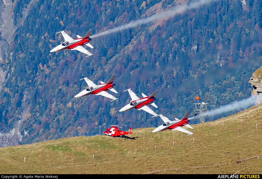 Switzerland - Air Force:  Patrouille de Suisse - aircraft at Axalp - Ebenfluh Range