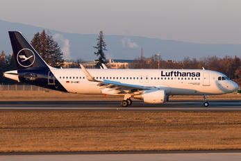 D-AIWC - Lufthansa Airbus A320