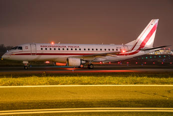 SP-LIH - Poland - Government Embraer 170-200 STD