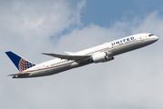 United Airlines N24974 image