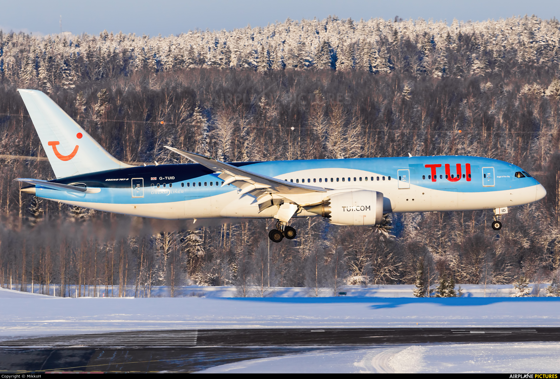 TUI Airways G-TUID aircraft at Helsinki - Vantaa