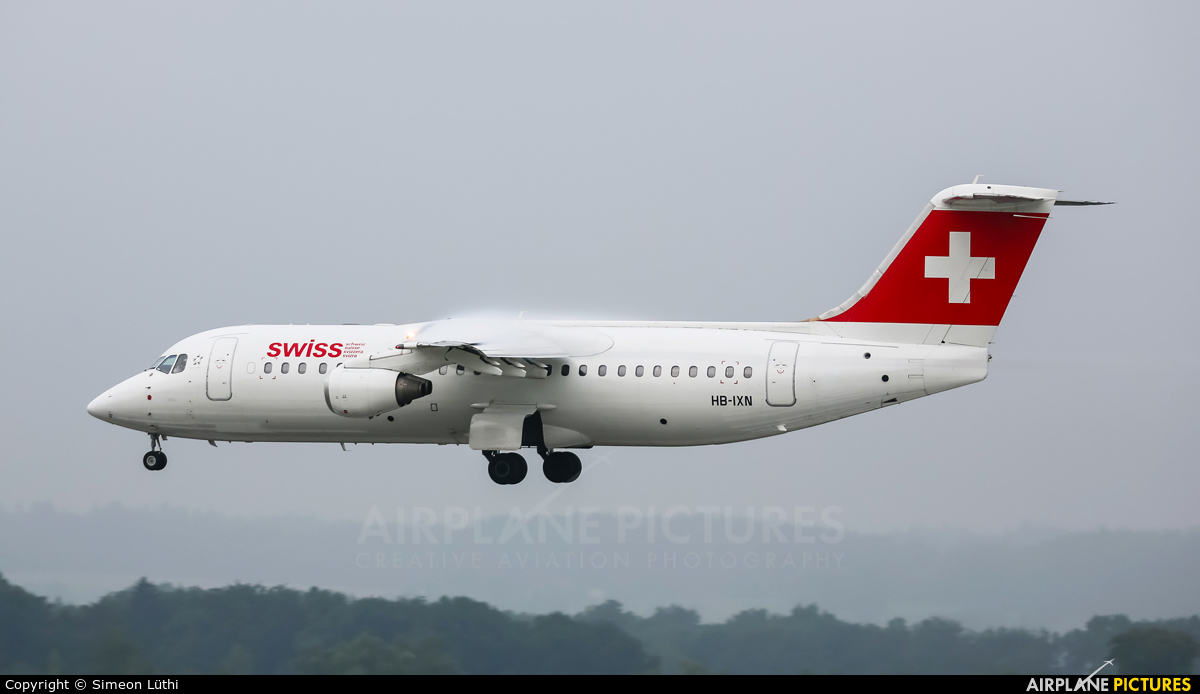 Swiss HB-IXN aircraft at Zurich
