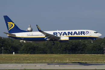 EI-EST - Ryanair Boeing 737-800