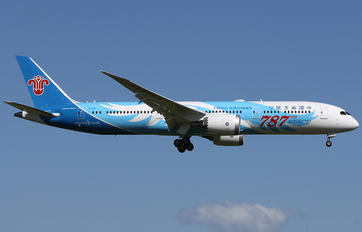 B-1168 - China Southern Airlines Boeing 787-9 Dreamliner