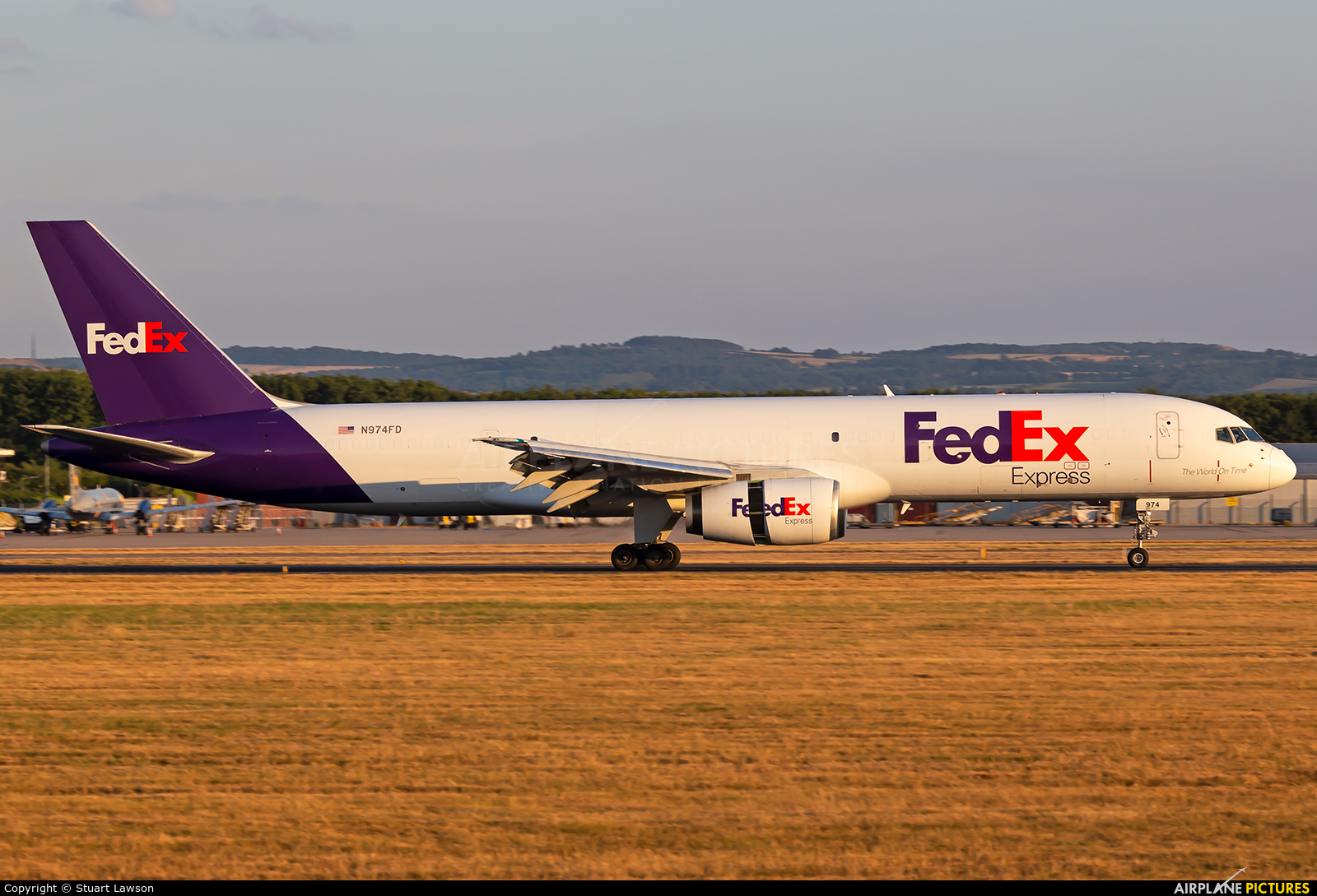 FedEx Federal Express N974FD aircraft at East Midlands