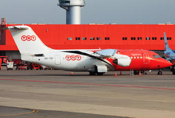 OO-TAY - TNT British Aerospace BAe 146-200/Avro RJ85-QC