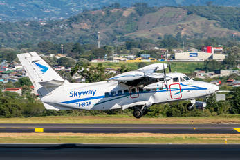 TI-BGP - Skyway Costa Rica LET L-410UVP-E20 Turbolet