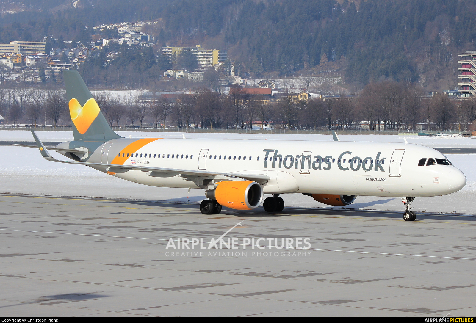 Thomas Cook G-TCDF aircraft at Innsbruck