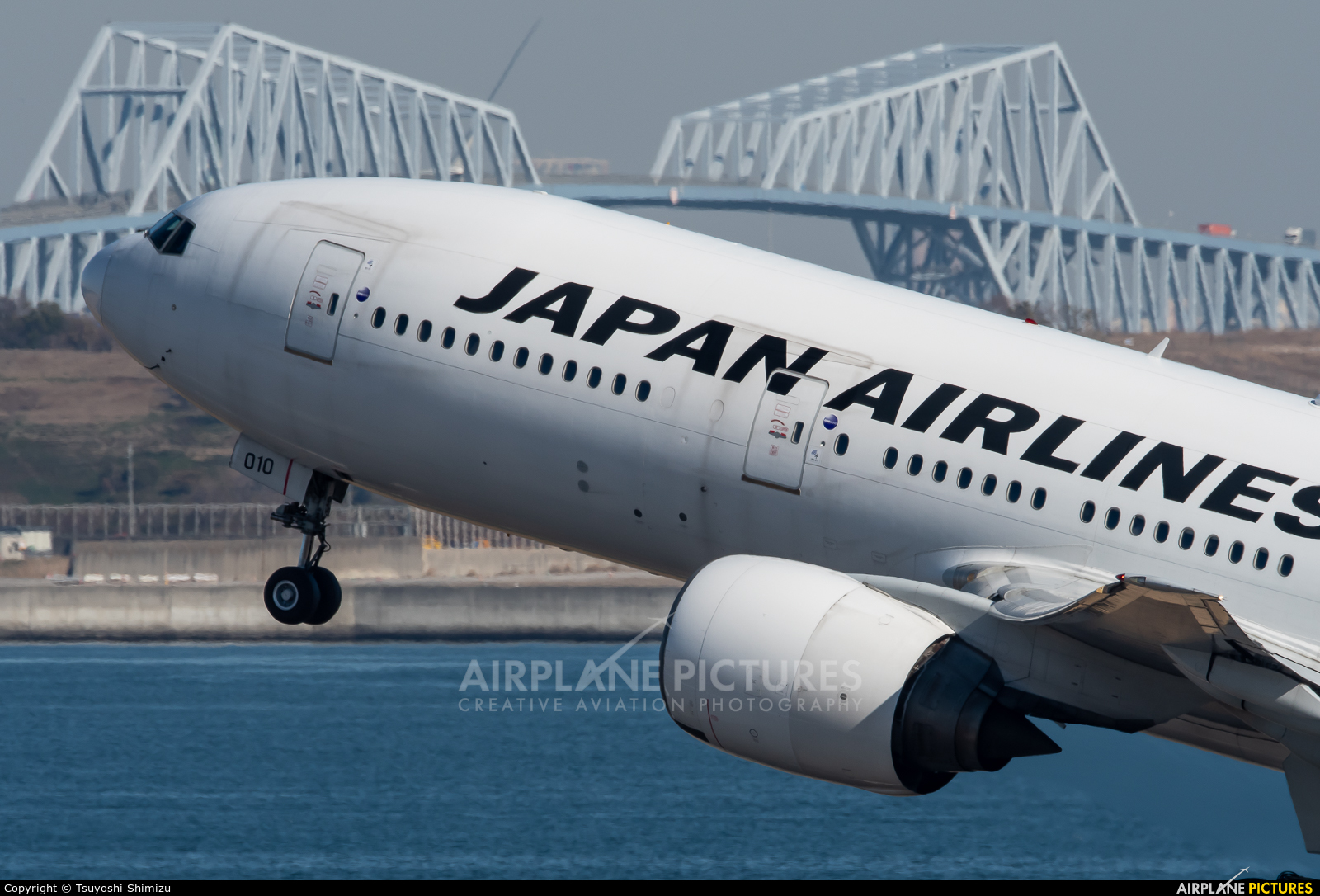 JAL - Japan Airlines JA010D aircraft at Tokyo - Haneda Intl