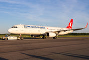 TC-JSI - Turkish Airlines Airbus A321 aircraft