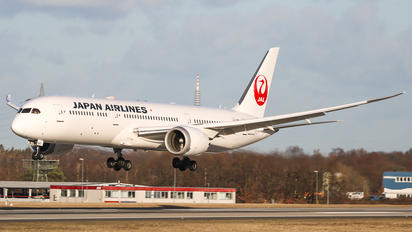 JA866J - JAL - Japan Airlines Boeing 787-9 Dreamliner