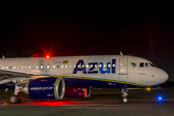 PR-YRK - Azul Linhas Aéreas Airbus A320 NEO