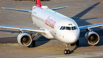 OE-LBK - Austrian Airlines/Arrows/Tyrolean Airbus A320