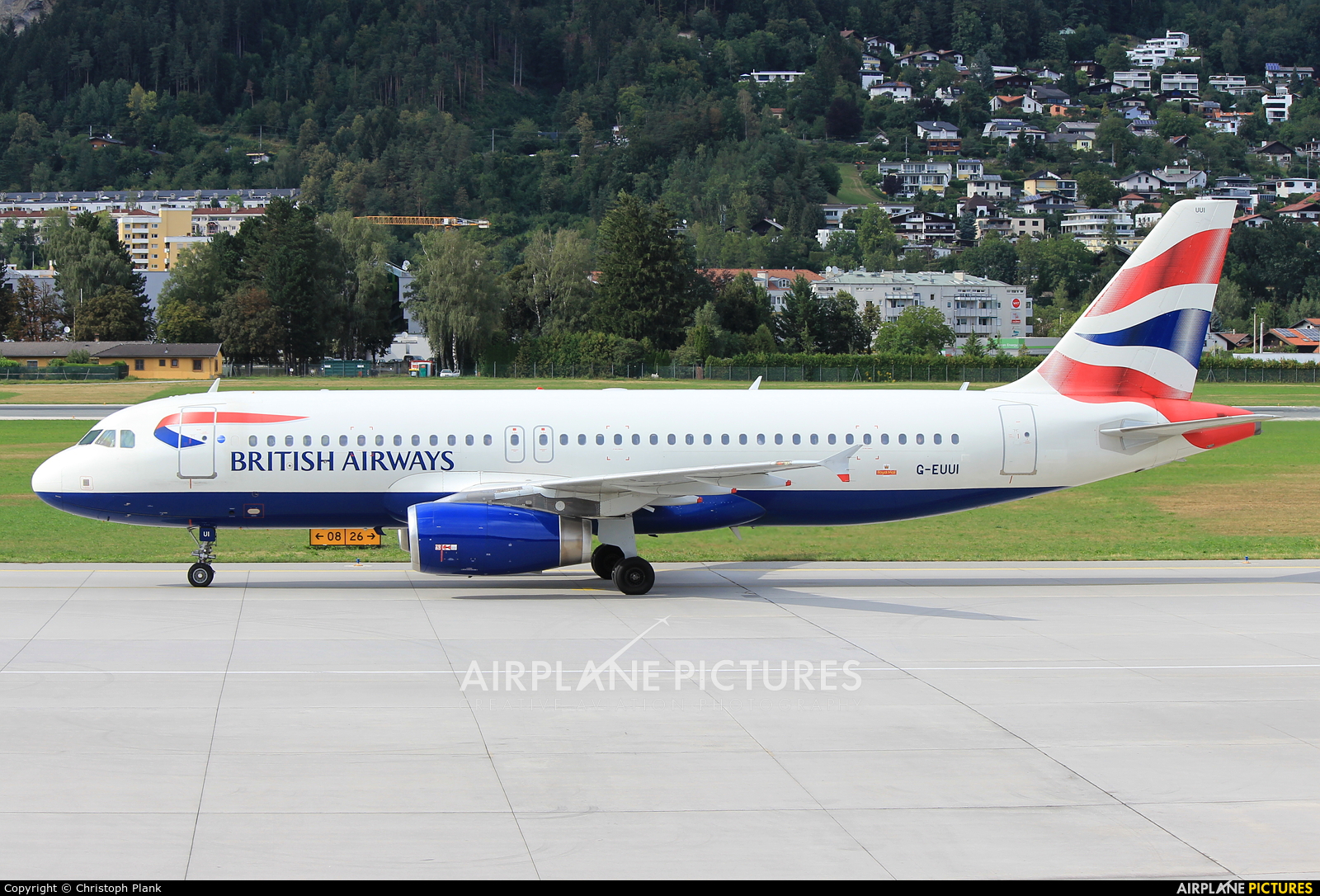 British Airways G-EUUI aircraft at Innsbruck