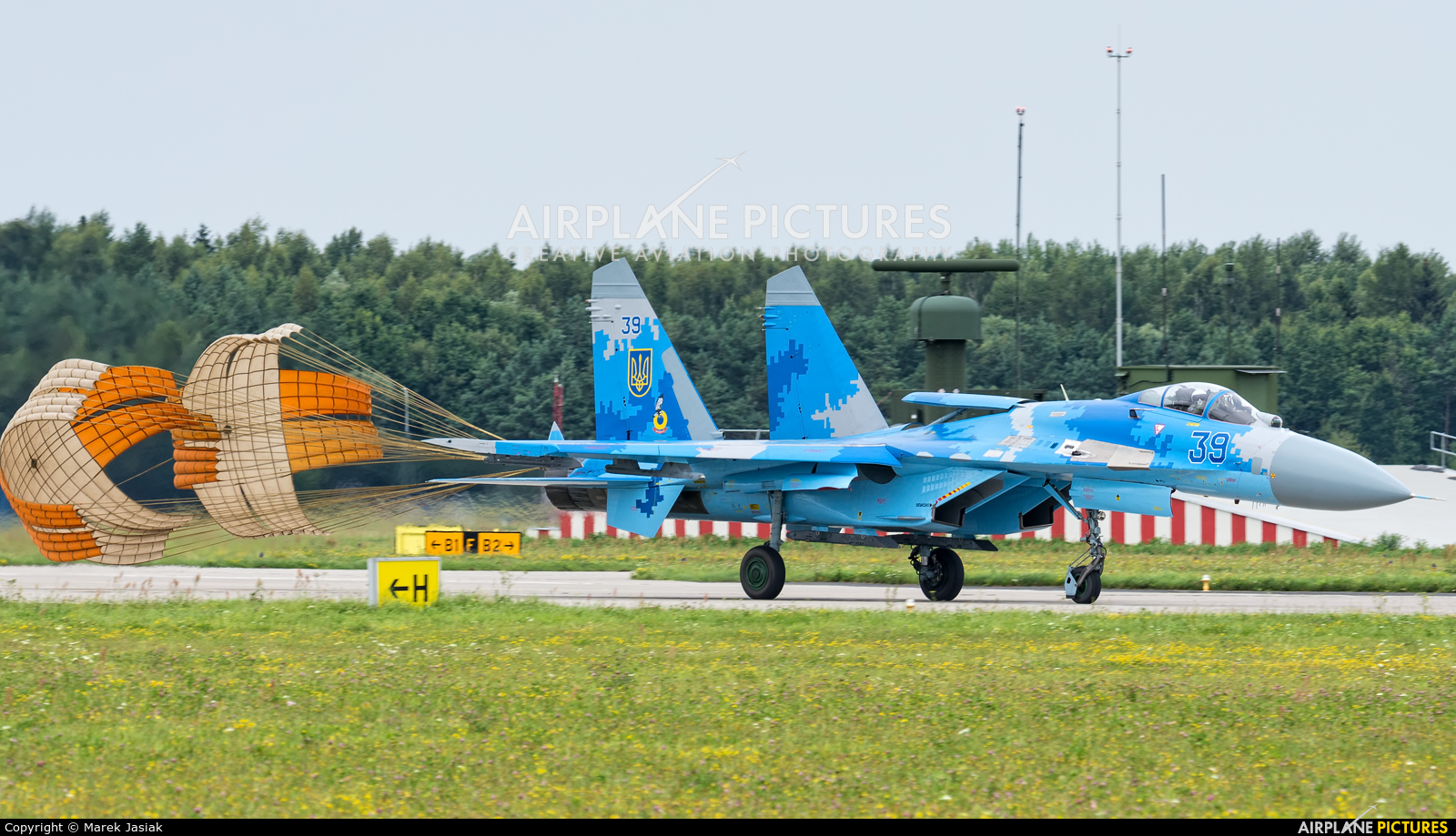 Ukraine - Air Force 39 aircraft at Gdynia- Babie Doły (Oksywie)