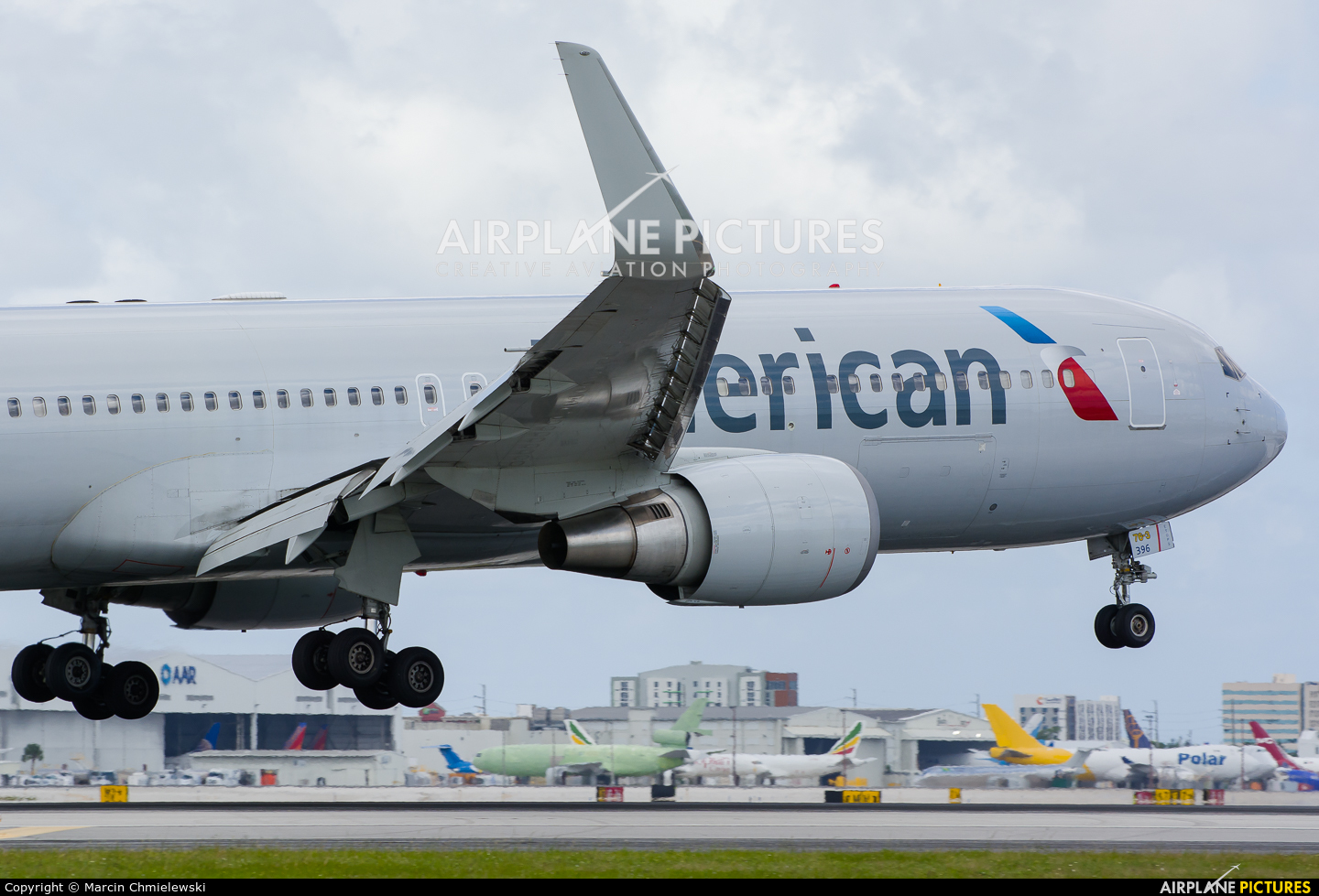 American Airlines N396AN aircraft at Miami Intl