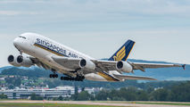 Singapore Airlines 9V-SKW image
