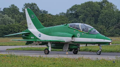 8806 - Saudi Arabia - Air Force: Saudi Hawks British Aerospace Hawk 65 / 65A