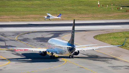 EI-GIM - Blue Panorama Airlines Boeing 737-800
