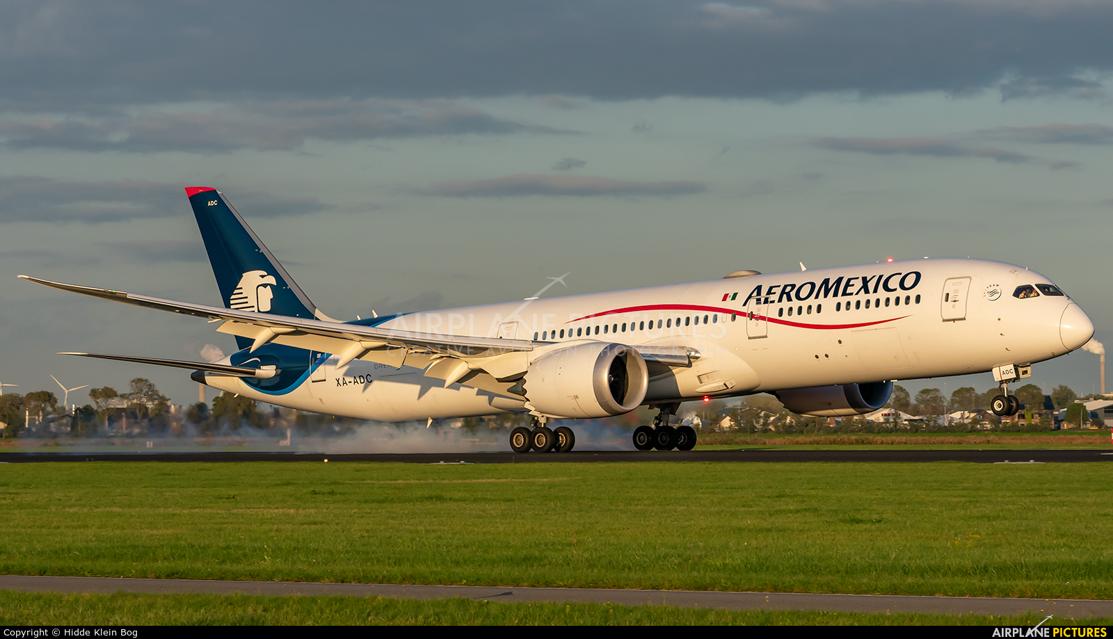 Aeromexico XA-ADC aircraft at Amsterdam - Schiphol
