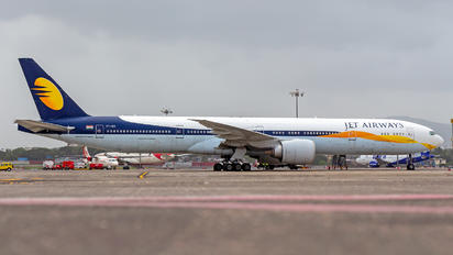 VT-JES - Jet Airways Boeing 777-300ER